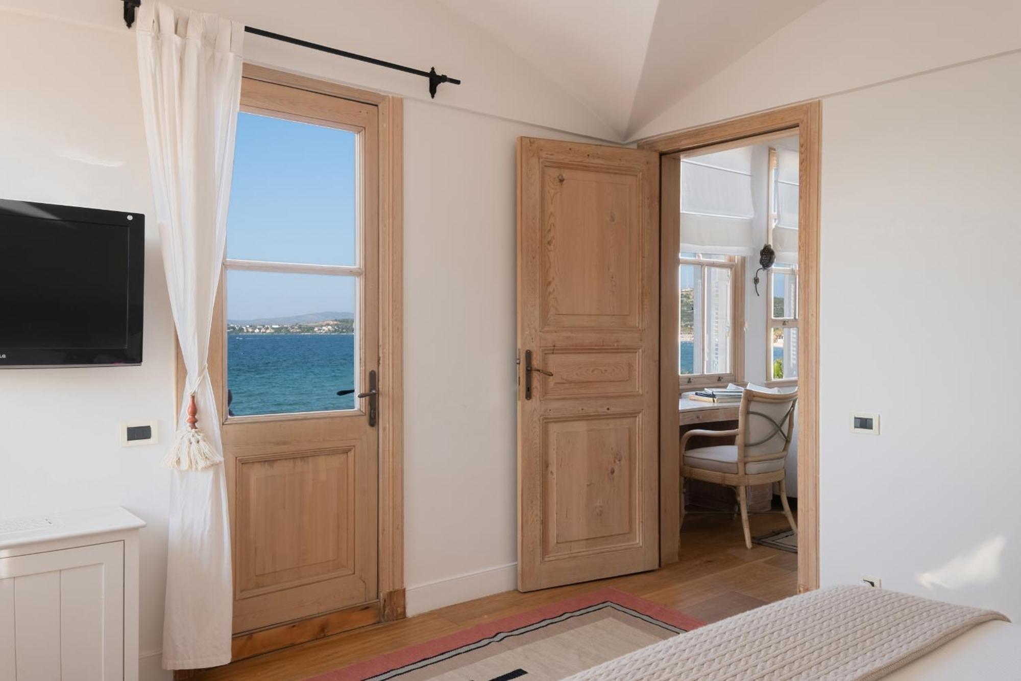 Nars Ilica Hotel Çeşme Esterno foto